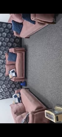 تخم ١٠ مقاعد • نضيف كلش