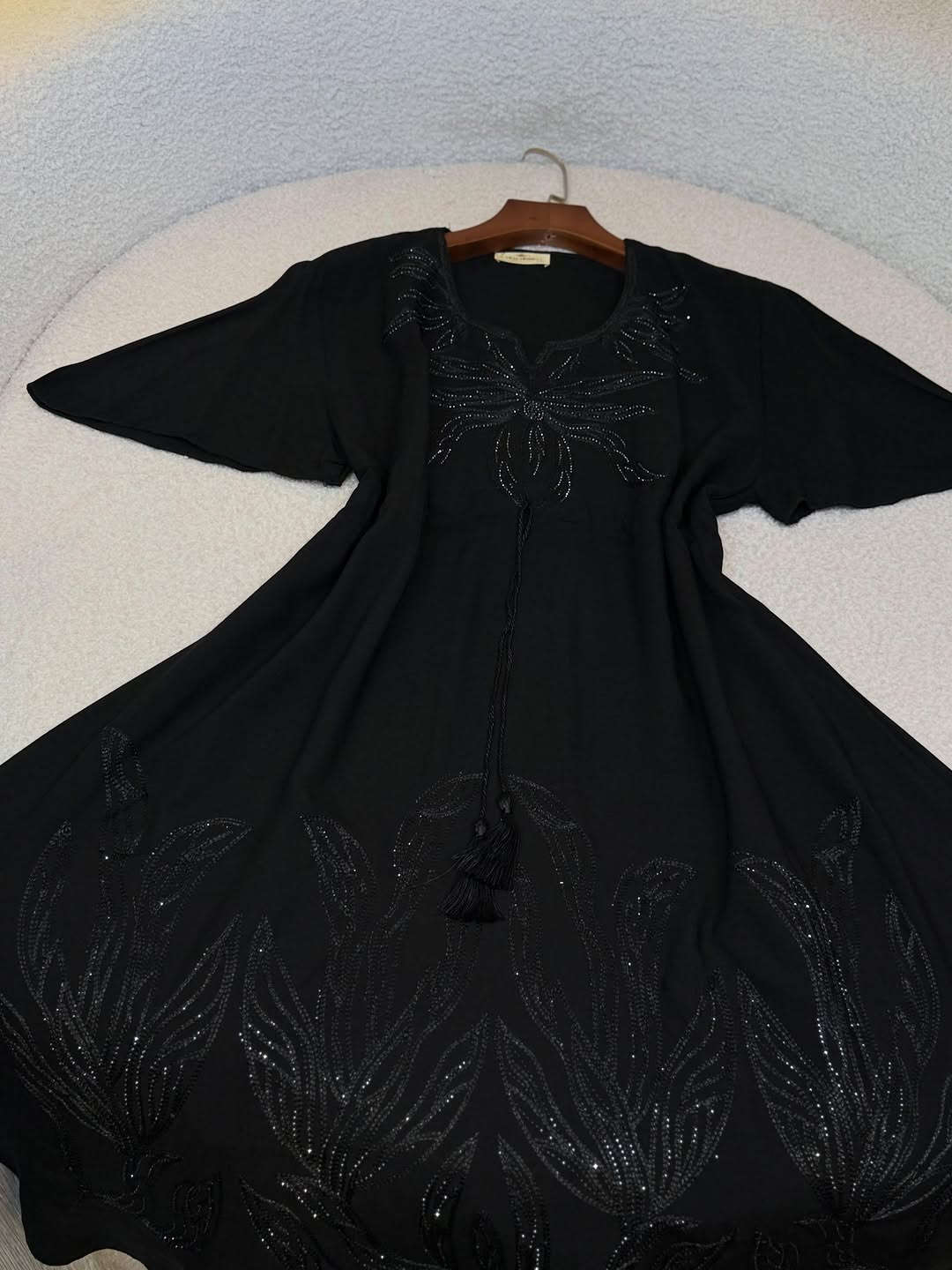 الــسعر8000الـف✨🖤
دشداشة قصيرة(الخـامة كشمير)
القياسات(2x,3x,4x,5x)

للحجز و الاستفسار التواصل على الأرقام واتس اب 

***********
***********
***********
***********

توصيل بغداد  5000
توصيل محافظات  5000
