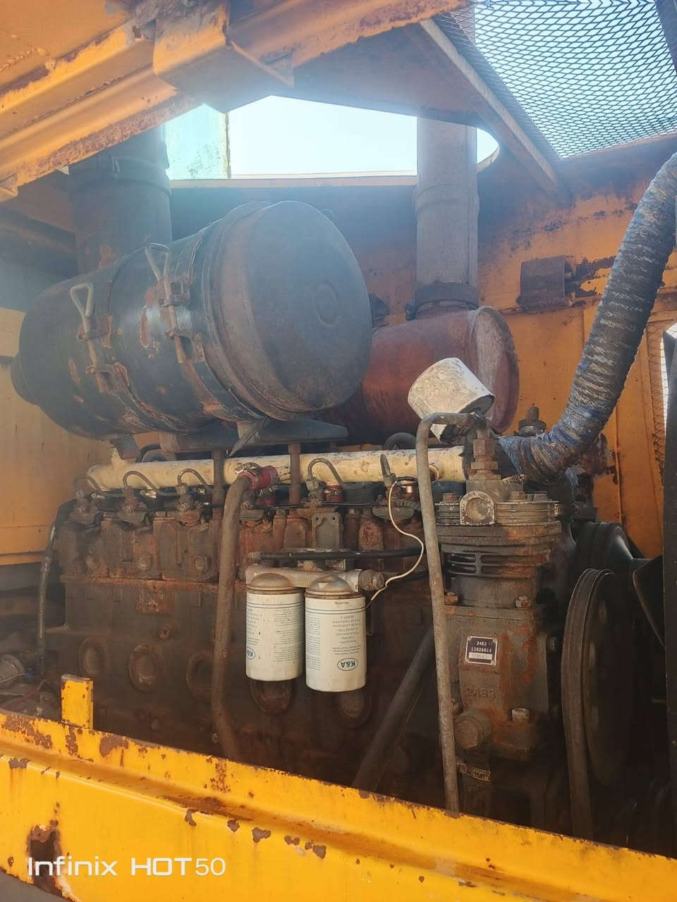 للبيع شفل موديل 2012 كفاله عامه مكان بغداد رقم بغداد سنويه ل28تحويل مباشر ***********
