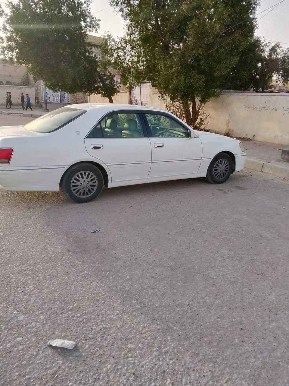 السلام عليكم للبيع ملكه قرار ٤٨  دكمتين سياره جديده سياره على أيدي من ال٢٠٢١ من سجلته ولحد الان 
السعر ١٤٥ 
مكانه ميسان العماره 
0773 984 0555
