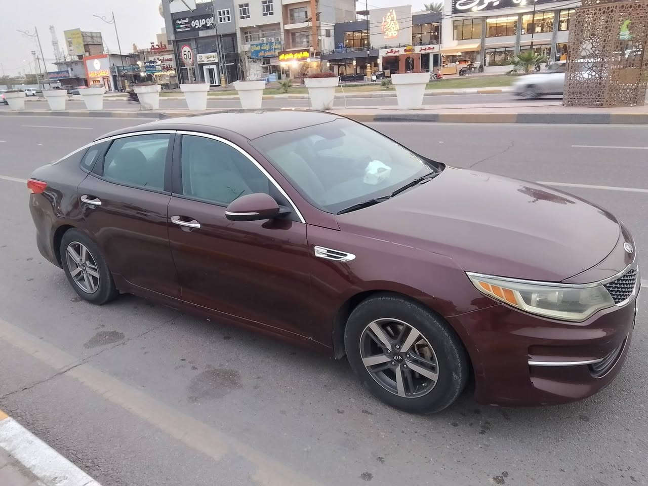 سلام عليكم سياره اوبتيما موديل 2017 وارد امريكي حادث بنيد وباب وباقي كفاله كبير محرك 2400 تبريد حداديه كهربائيات كفاله سياره ماشيه 108 تحويل وكاله سعر السياره 115 بها مجال بسيط العنوان كربلاء رقم الهاتف ***********
