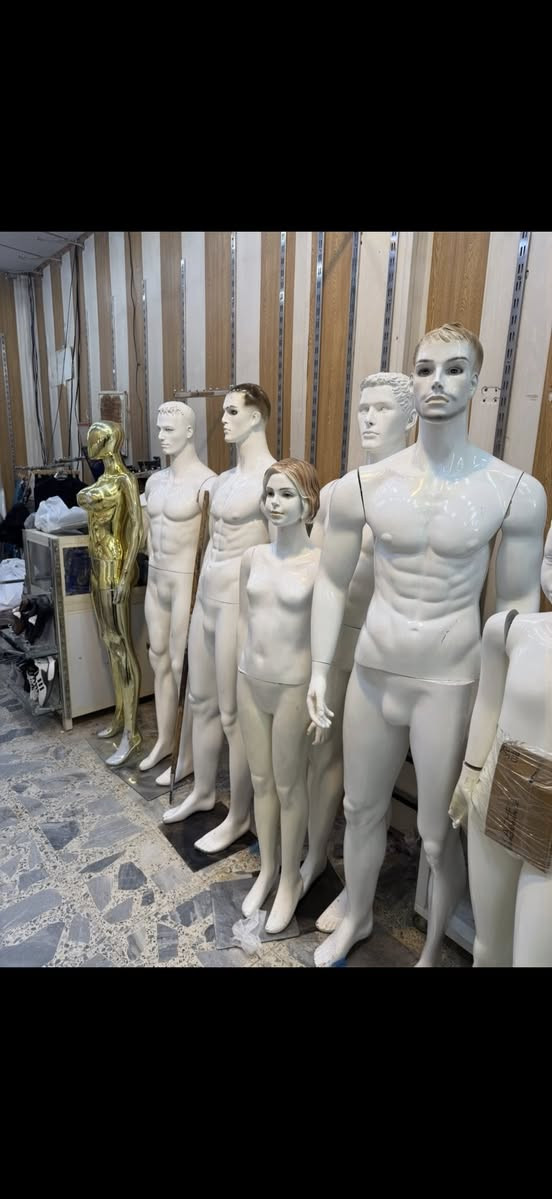 ملكانات رجالي  ليزري كامل درجه اولا نضيف 
سعر  40000 الف 
للاستفسار ***********
