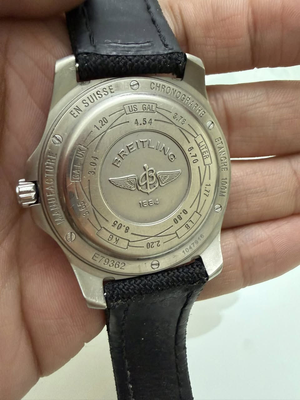 ساعه سويسريه اصليه 100% نوع Breitling Aerospace مينا ابيض نوادر وصعب جداً الحصول عليه متوفر بها عدة خصائص حالتها شبه جديده قطر 42 مطلوب 1400 دينار اردني للتواصل على الخاص او على الرقم 0785261118


**إذا كنت صاحب هذا الإعلان وتريد حذفه لأي سبب، رجاءا أرسل رسالة إلى الدعم الفني**