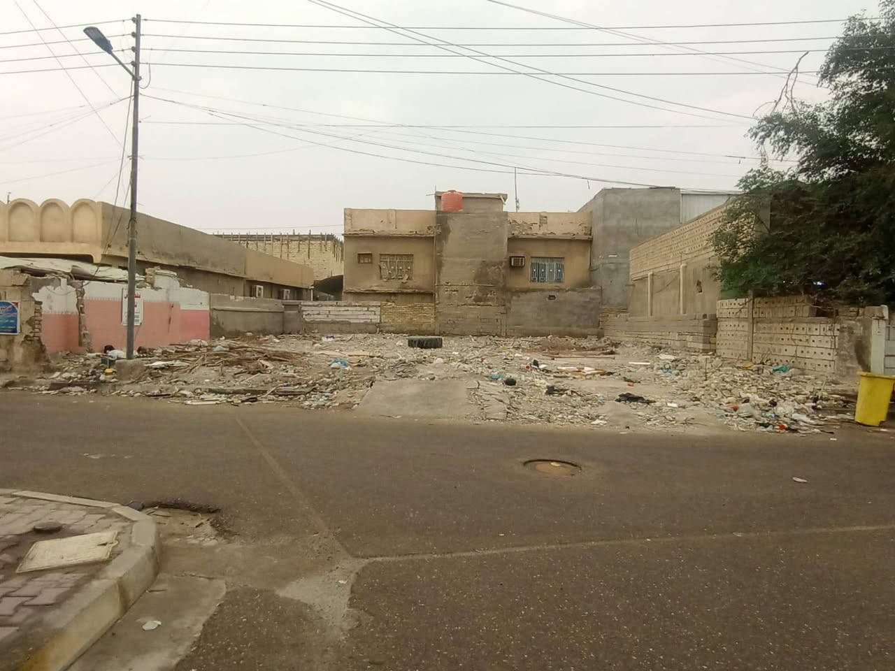 السلام عليكم قطعه طابو صرف للبيع
المساحه 340 م2
البصره-ألامن الداخلي
السعر 415 وبيها مجال
للأستفسار: ***********/اتصال أو واتساب
