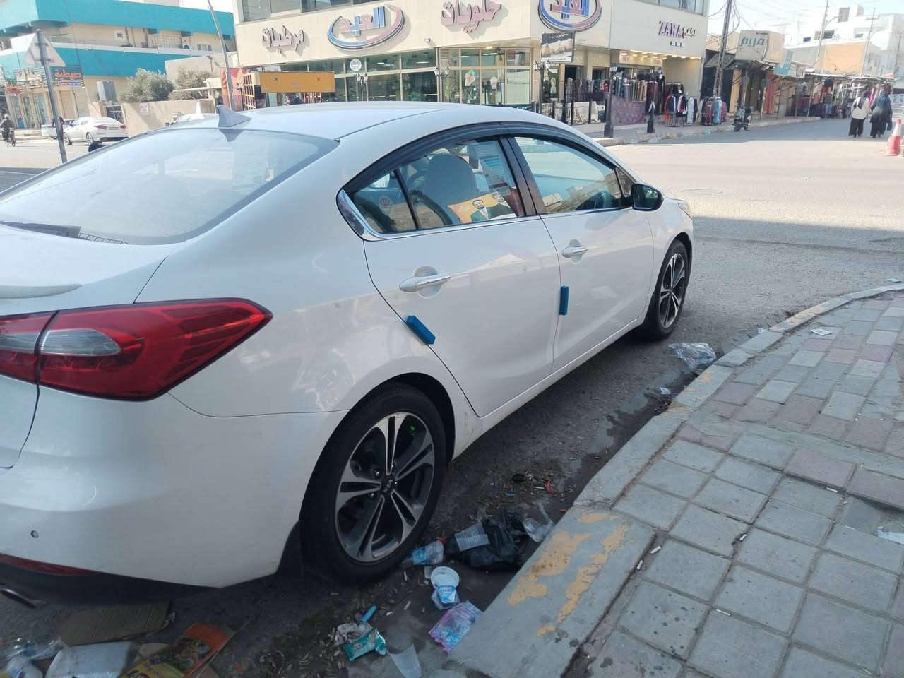 ياالله سلام عليكم شباب
البيع كيا سيراتو خليجي  موديل ٢٠١٣
الموصفات
حساس امامي وخلفي
لد امامي وخلفي
دبل كير
محرك 1600
 رقم انبار الجديد
السياره بيها بس دعاميه الاماميه صبغ
والباقي مكفوله وبيها سونار بدي كار
السعر 118
وبيها مجال
العنوان الرمادي شارع عشرين الاستفسار أكثر
اتصل واني حاضر ***********
