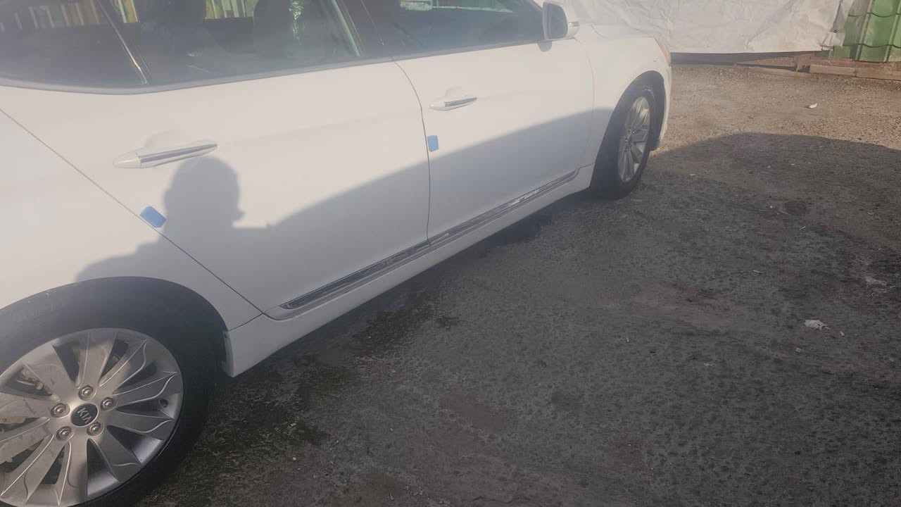 السلام عليكم 
سياره اوبتمه للبيع موديل 11 سياره خليجي دوش سته سلندر مفوله واحد ع واحد ماشيه 90 حقيقي سياره جاهزه مكانيك مكينه تبريد تخم تاير صبغ البتكمه الواضح بسونار شخوط مو ضربه صابغين الصفحه للجماليه السعر شده و7 ورقات الإتصال ع رقم الهاتف فقط *********** مكاني بغداد 
مكاني
