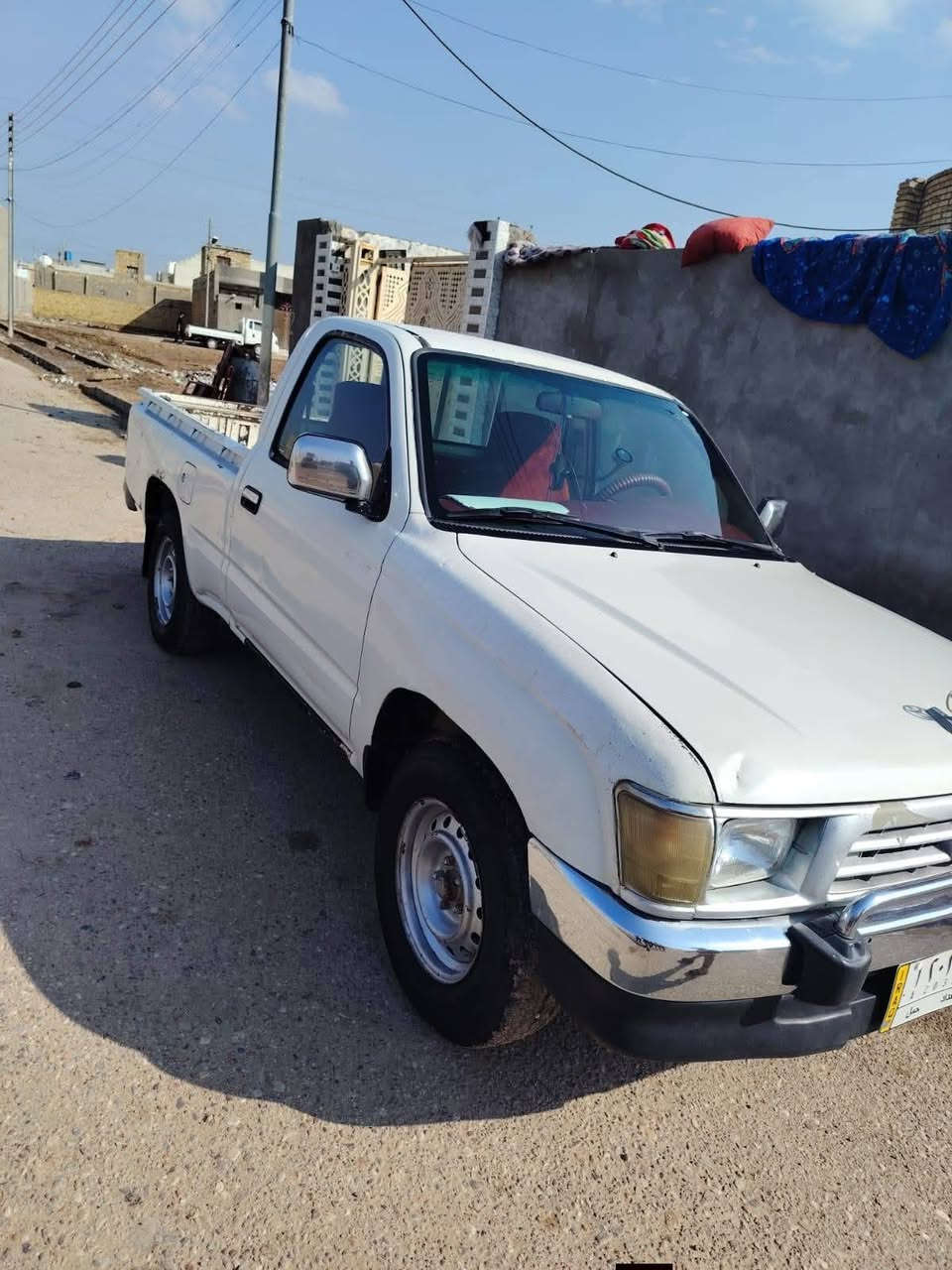 سلام عليكم بيكم فلاحي  موديل 2001 رقم بغداد مشروع وطني تحويل مباشر
مكفوله من ضربه  محرك شاصي حداديه كامله سياره
تبريد ويه سويج 
السعر 75 وبيه مجال للشراي ميسان 
*********** مكلف بنشر
