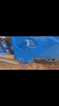 السلام عليكم سمكره وتعديل ع الحار و علا البارد تكاتك وسيارات للتصال علا هاذا الرقم 078 65808042المكان المجر الكبير حي الشهداء قرب التربيه
