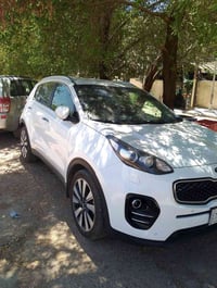 سبورتج موديل 2018 خليجيه ماشيه 95 حقيقي مكان السياره البياع او حي العد...