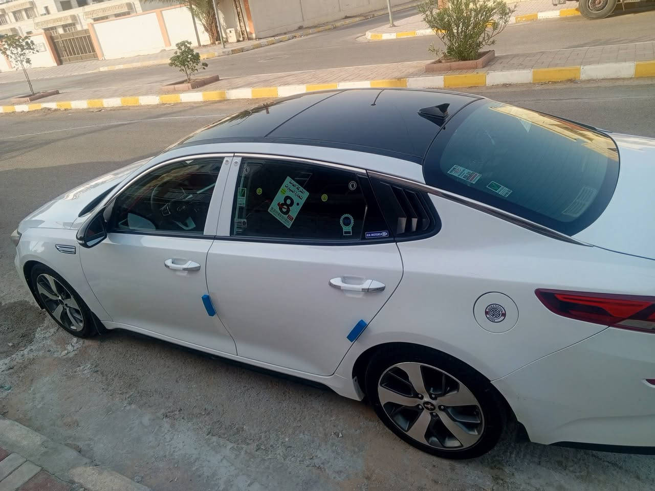 يوجد تغليف كل انواع  سيارات بوليش كل نواع سيارات دوشمات  دراجات  مكان رمادي مقابيل جامع لقاضي كماليات محمود للسيارات رقم  ‏‪***********‬‏
