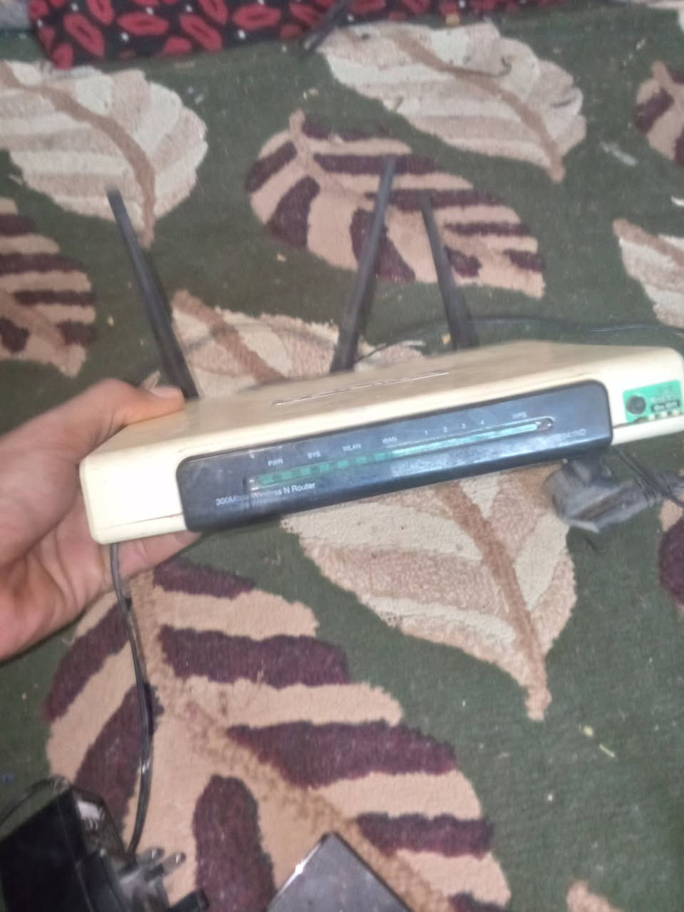 راوتر تبلتك للبيع مع فيشه مال نت
ب35 وبيه مجال


**إذا كنت صاحب هذا الإعلان وتريد حذفه لأي سبب، رجاءا أرسل رسالة إلى الدعم الفني**