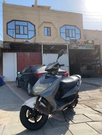 سكنس فحل دراجة نظيفة حلو شغالة سعر425وبيهة مجال مكاني بغداد قرب تقاطع ...