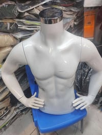 ٣٠ وحدة • مستلزمات ديكور • بيع جملة