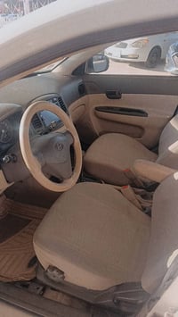 اكسنت • ٢٠١١ • مكفولة