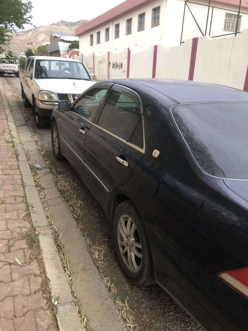 شاينه براوه  ٢٠٠٦ گير گه وره ى مه كينه بجوك ده عمو ليدراوى نيه
هه موگيانى به شه رت ته بريت ساردو كه رم مه زبوت 
پرسيارى كؤد مه كه كؤدى نيه 
مه زبوته سه قفو كه ڤه رى شه سى به شه رت 
٣٤ قفلو كؤتاى
***********
***********
ده ربه نيخان
