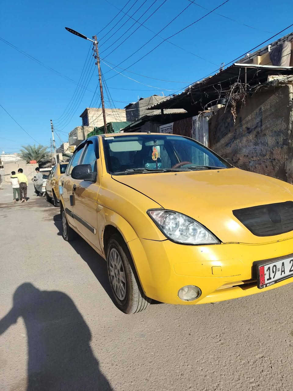 سلام عليكم طيبه موديل 16 رقم كربلاء الجديد وسنويه بسمي مداور ثاني يوم هيئه وغرمات مصفره كير ومحرك مكفول تخم تاير جديد حداديه 90% بل ميه بيه جاملغ امامي امبدل نفس اللون والباب الخلفي مصلح سعر 38 وبيه مجال حك الجيه العنوان كربلاء ‏‪***********‬‏
