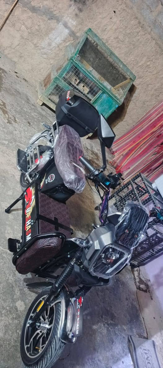 متاح ماطور شحن هيوشه موديل 2026 بعدو جديد مامستخدم للبيع السعر 825 وبي مجال للستفسار عل رقم (***********)
