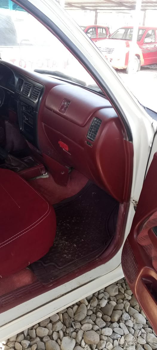 السلام عليكم بيكم للبيع موديل 2002 فول مواصفات دبل چكمچه السياره جاهزه گير ومحرك كله جديد تخم تاير جديد السياره مكفوله من الضربه والطخه والگلبه بيها مكانات صبغات مكانات جرود رقم السياره بصره مشروع وطني سياره جديده مال جني السياره أحلى من الصور السعر 95 العنوان ذي قار الرفاعي للأستفسار ***********
