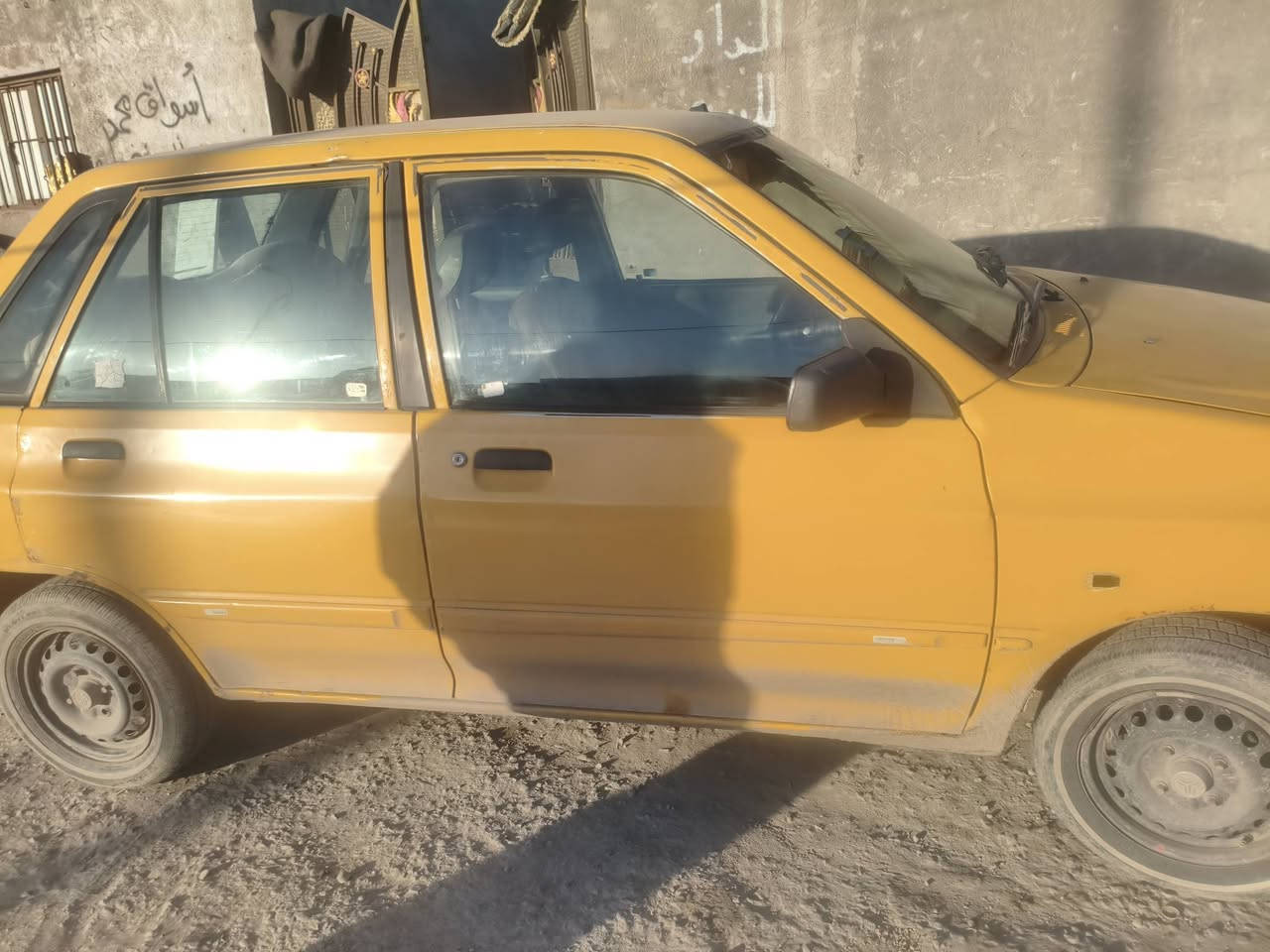 من رخصه الادمن 
سايبه منغولي موديل 13 سعر 30


**إذا كنت صاحب هذا الإعلان وتريد حذفه لأي سبب، رجاءا أرسل رسالة إلى الدعم الفني**