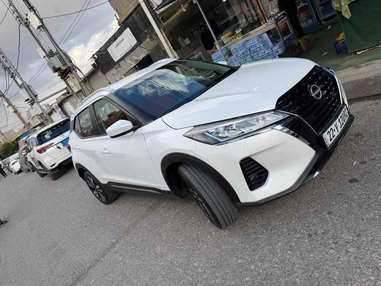 نيسان كيكس 
موديل ٢٠٢٤ 
خليجي شركة موهند 
ناو سور بيلادي 
بئ صبوغ بئ تعديل
٣٢ هةزار كيلو متر رؤشتية 
دوو سال زةماني شريكةي ماوة رون و فلتر  و سيرڤس بةلاشة
نرخي 155$ كةميك مةجالي تيداية
*********** أربيل, العراق
