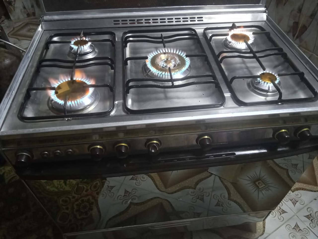 طباخ كريازي كله شغال شرط الفحص مكان ناصريه خلف جامعه ذي قار سعر 200 بي مجال الاستفسار خاص


**إذا كنت صاحب هذا الإعلان وتريد حذفه لأي سبب، رجاءا أرسل رسالة إلى الدعم الفني**