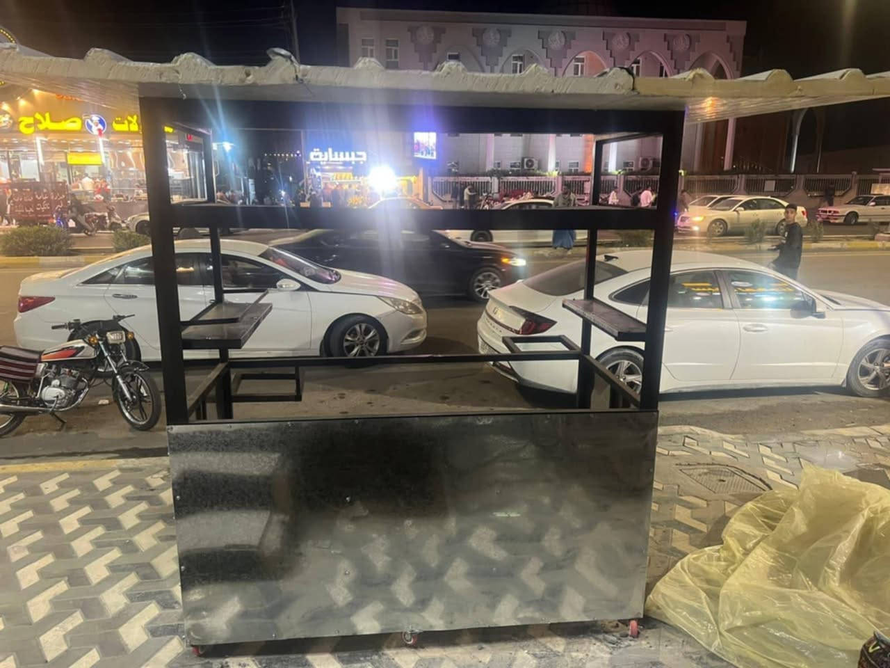 السلام عليكم
ميز لبلبي حطاطة جديد غير مستخدم سويتة ب ٤٠٠ الف.
اريد ابيعة ب ٣٢٥ وبي مجال للشراي للاستفسار ***********
