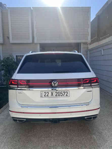 Volkswagen Atlas SEL Premium R-Line 2024
عداد المسافة : 24 الف مایل 

ضرر : فقط بونت سبخ 

ارباك سلیم💯✅

دعامیە و رادیترات کلة بلادي بشرط 

1V2FR2CA9RC511362

اعلی المواصفات  atlas 1/1 :

سقف بانوراما

داتاشو 

بصمة تشغيل

بصمة أبواب

تشغيل عن بعد (Remote Start)

صندوق شفط كهربائي

رادار أمامي (تحديد مسار)

رادار جانبي (نقاط عمياء)

رادار خلفي (تحذير من الاصطدام)

كاميرات محيطية 360°

سستم سماعات FENDER

تحكم وضعيات القيادة Drive Modes 

اوتو بارك Auto Park

تبريد مركزي لمس

كشنات ميموري

كشنات جلد

کشن تدفئة و تبرید

هاند بريك بصمة

Android Auto 

Apple Car Play 

مانع انزلاق+ABS

شاشة كبيرة لمس

حساسات خلفية+ كاميرا 

تحكمات استيرن

اوتو ستارت Auto start 

اوتو ستوب Auto Stop 

مكان: اربيل

رقم:***********

سعر:٣٨٧$
