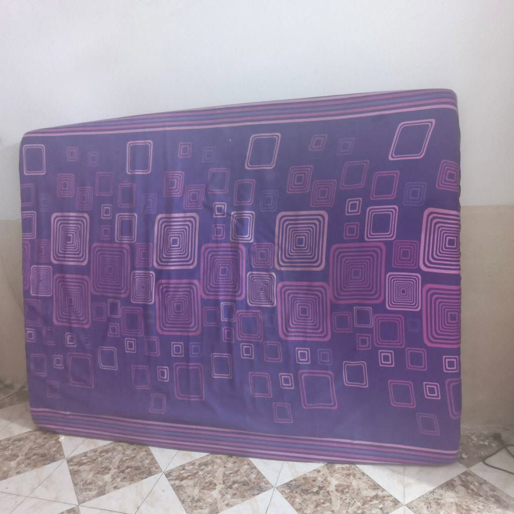 سلام عليكم 
دوشك نضيف البيع سعر 70بي مجال


**إذا كنت صاحب هذا الإعلان وتريد حذفه لأي سبب، رجاءا أرسل رسالة إلى الدعم الفني**