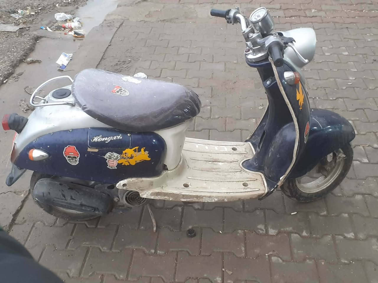 عبد الحليم للبيع واحد حزيران ***********
