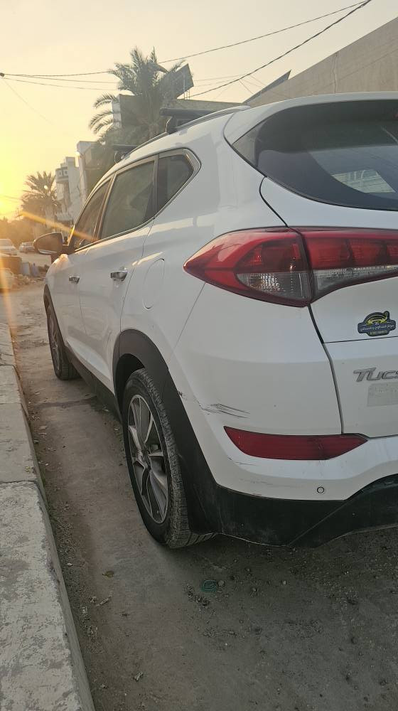 🚗 للبيع توكسان 2018 خليجي أبيض – نظيفة وجاهزة
العداد 180 ألف
رقم أربيل / موقعها النجف
سنوية باسمي – رقم جديد
تريد وكالة أو مداور
المحرك والكير مكفولات
سونار + باردات
بيها بنيد مرشوش وباب مرخاية
💰 السعر 170 وبيها مجال
📞 *********** النجف, العراق
