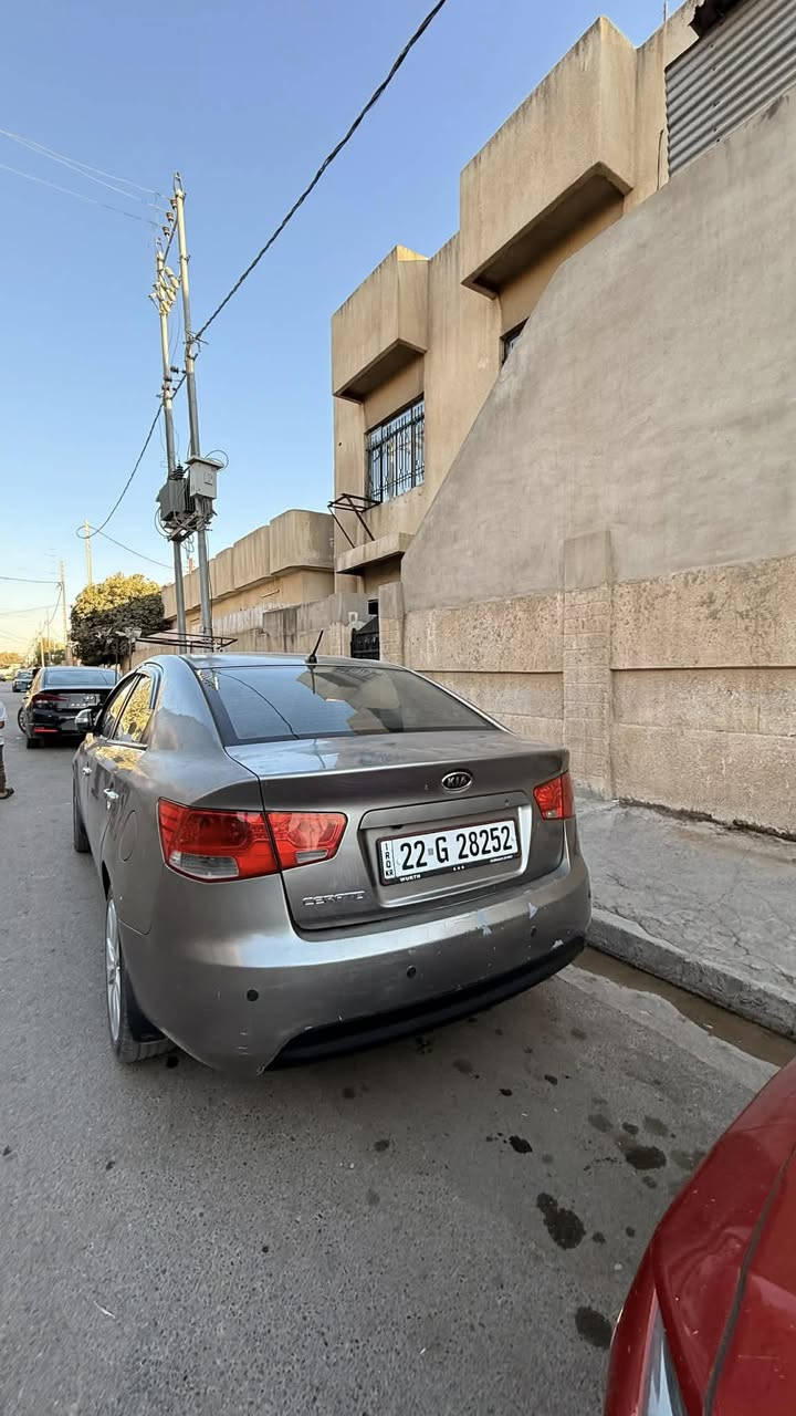 السلام عليكم كيا سيراتو موديل ٢٠١٢ للبيع مصبوغه حزام كير محرك خير من الله
تفاصيل اتصل عل رقم 
***********
