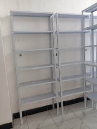 متاح رفوف جدد صار شهرين من مشتريهن العدد 8  القياس الارتفاع مترين ونص ...