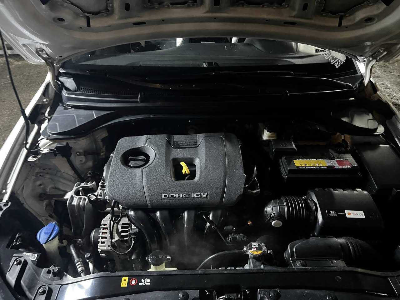 السلام عليكم النترا موديل 2018 اللون ابيض. خليجي بيها قطعتين جاملغ وبونيد بدون لغود بدون شواصي بدون ايرباك رقم اربيل باسمي التحويل ثاني يوم  تحكم جهة وحدة السيارة احلى من الصور كير مكينه مكفولات مكاني ابو غريب الزيتون تشوف بعينك وتقتنع بيناتنة سونار السعر 143 رقم الهاتف ***********  ما ارد واتساب  ((اتصال فقط))
