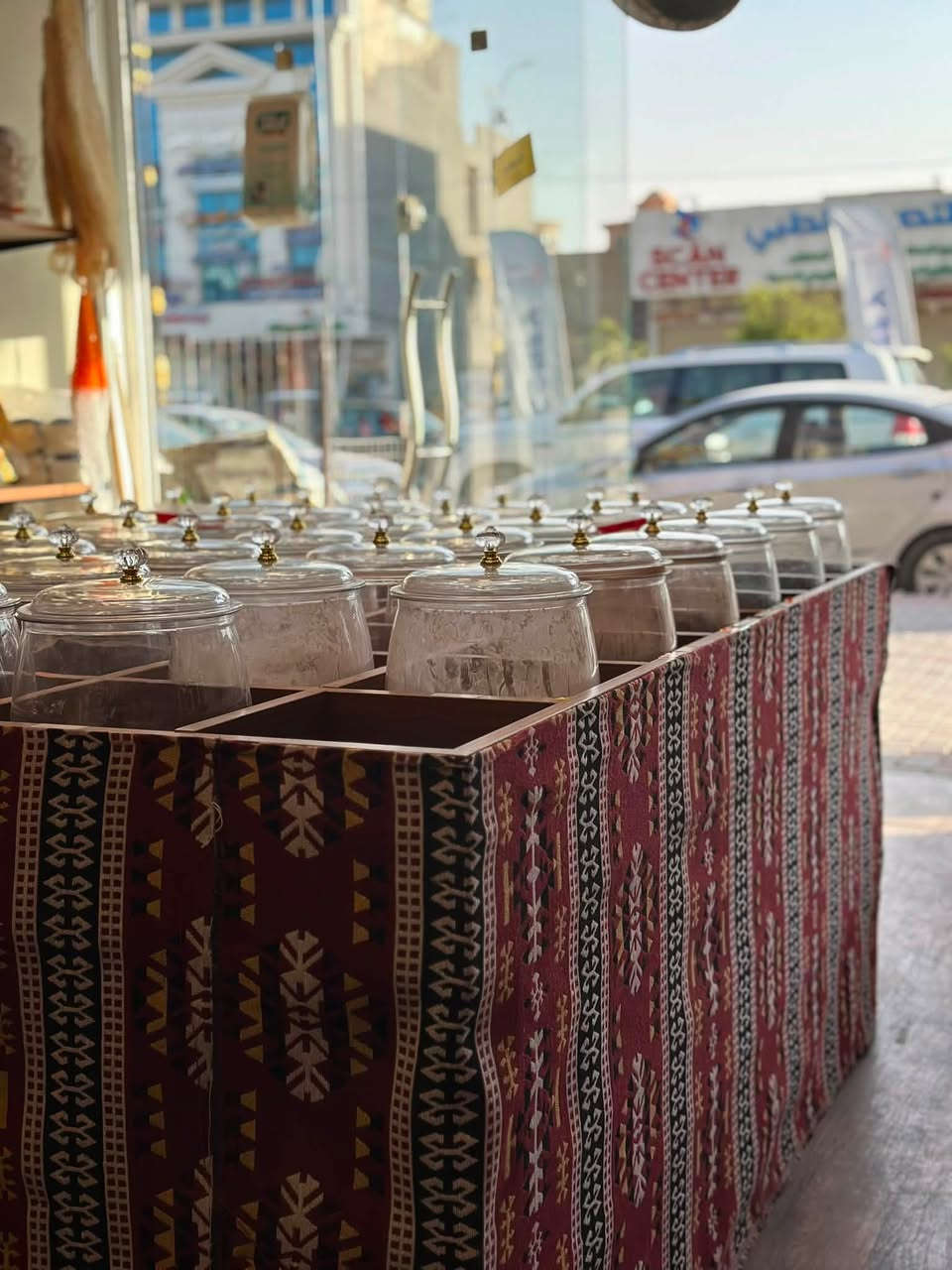 للبيع 
ميز عطارية خشب تركي مغلف قماش سعر 150 الف 
علب اكرلك عدد 40 جديد حيل نظيف سعر قطعة 5
سلات عطارية عدد 10 سعر الواحد 12 الف


**إذا كنت صاحب هذا الإعلان وتريد حذفه لأي سبب، رجاءا أرسل رسالة إلى الدعم الفني**