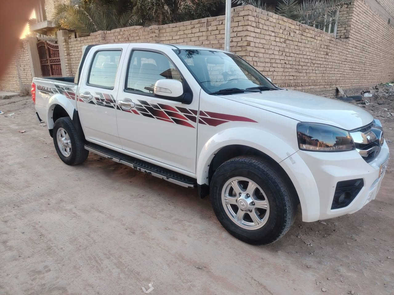 السلام عليكم بيكم قريت ويل موديل 24 مقفوله كفاله عامه ماشيه 57,000 رقم انجليزي  قادسيه باسمي مداور ثاني يوم الاستفسار عن الرقم سعر 134 وبي مجال الاستفسار عن الرقم ***********
