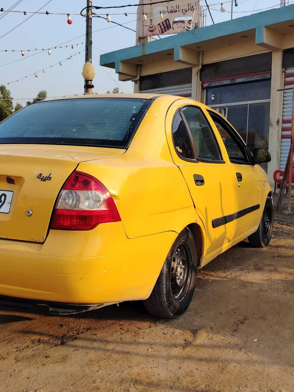 سلام عليكم طيبه للبيع 2015  رقم قادسيه انكليزي مكفوله سياره وجاهزه للخير دومشه وحداديه جديده  جديده وتايرات جدد باتري جديد ص مكينتها بيها بخار موقوي سعرها ٣٥ رقم ***********
