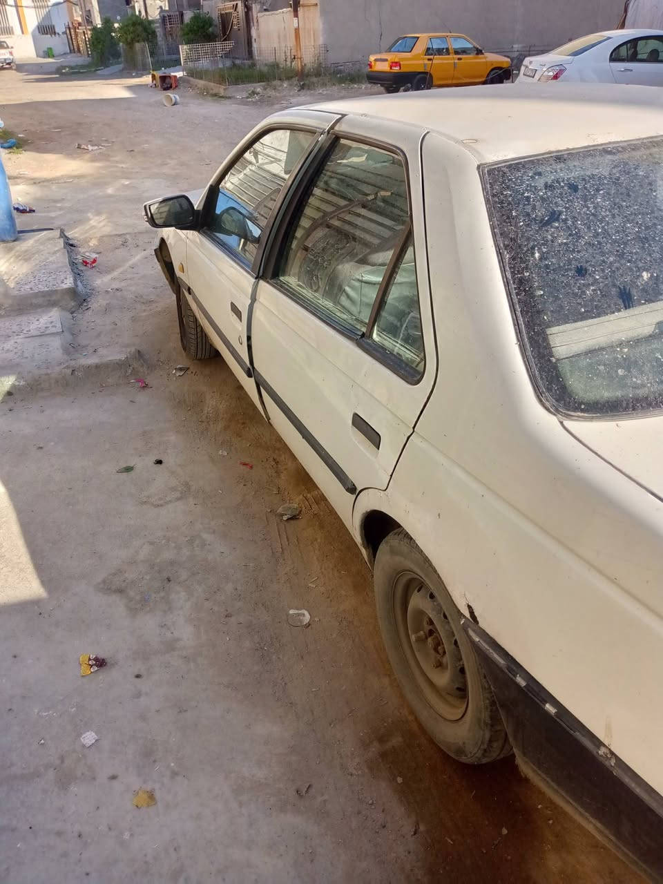 بيجو للبيع كير محرك جديد اوتو تبريد شغال رقم جديد بسمي سعر 32 وتصال ***********
