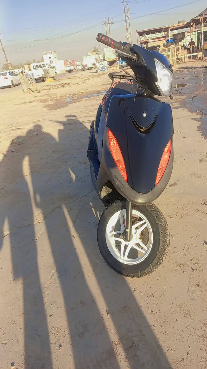 سلام عليكم شباب ماكس عدله للبيع السعر ٦٠٠ وبيها مجال المكان حي البتول ***********
