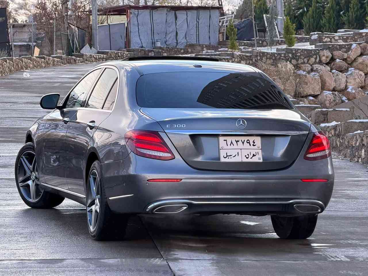 Mercedes - E300 - AMG - 2017
السعر جدا مناسب وجوا السوك : 227 ورقه ومجال
للاستفسار : *********** دلير العمادي
او واتساب: *********** دلير العمادي 
العنوان : دهوك شركة شفان شوكت
مواصفات 
سلايد روف .. شاشة جبيره .. بصمة تشغيل .. بصمة ابواب .. صندوك كهرباء وشفط .. رادار امامي + جانبي + خلفي .. داخل ليد متغير ٨٠ لون .. سماعات برو ماستر .. دبل ماوس .. كشنات هيتر .. كشنات خزن .. كشنات جلد .. كشنات كهرباء .. كشنات خزن .. دواخل صاج .. سترين حيزران .. نظام خرائط .. كاميرا ١٨٠ درجه .. حساسات امامي وخلفي .. لايتات ذكي عالي وناصي و ليد .. تبريد امامي وخلفي .. اوتو ستوب .. اوتو هولد .. اوتو بارك .. سترين خزن وكهرباء .. كيت كامل AMG بلاد ..وهواي مواصفات متنذكر 

محرك 2000 توربو وضع شركة ارغب نوع
ماشيه 95 الف فقط
سياره وارد امريكي
حادث ( بنید وشبر جاملغ ) + بابين كلير امريكي
ايرباك سترين وبرده راجع بلادي
سيارة كير مكينة تخم تاير جديد و سيارة اجمل من الصور
السيارة جاهزة وضع شركة  طخم تايرات جديد جواها
( السياره صفر مسج وين ميعجبك افحص ص
