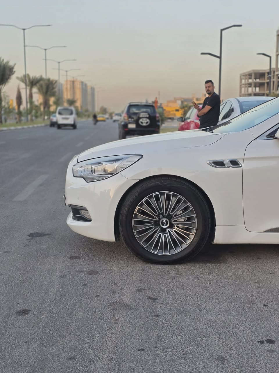 سيارة رقم اربيل بأسمي ٢٠١٣ خليجي
فئة ثانية 
سيارة فول مواصفات 

فتحة سقف 

كشنات تحكم كهرباء امامي وخلفي 

هيتر وتبريد كشنات امامي خلفي 

٥ بردات بلادي 

محرك ٦ سلندر ٣٨٠٠ كير ٨ نمر 

دبل جام عازل حرارة وصوت 

مري قلاب 

٣ انضمة قيادة 

ماشية ٢٦٠ الف 

تخم تاير جديد 

تبريد تدفئة مابيهن نقص 

بيها جاملغ خلفي صبغ وبارد بالنبيد

سعرها ١٤٨ ورقة 

مكانها بغداد الكرادة 

***********
