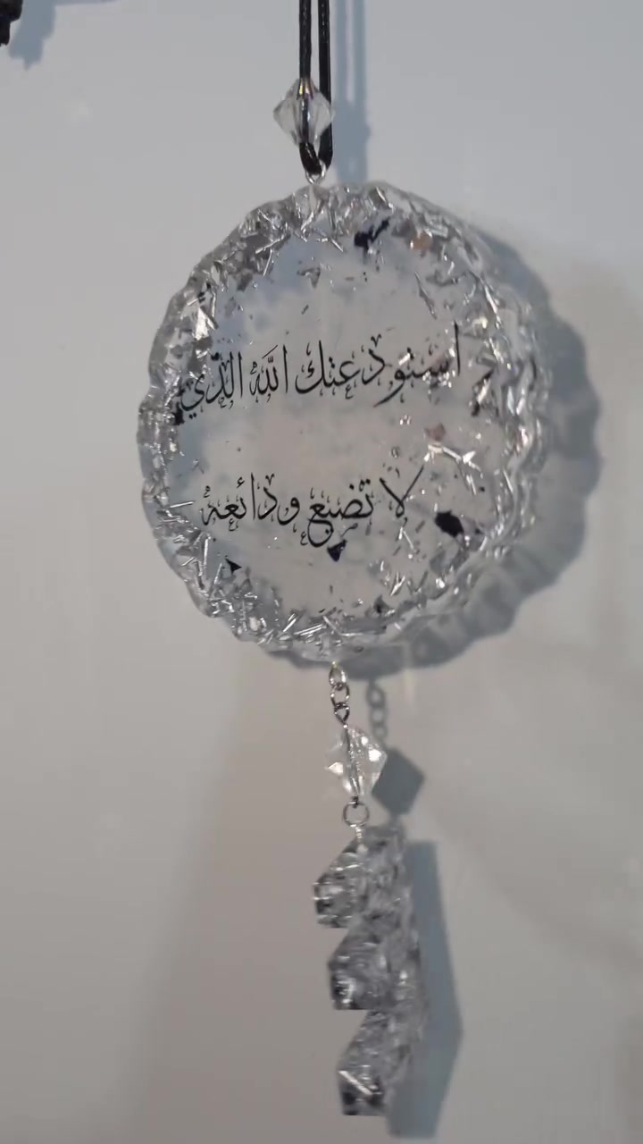 اللون والاضافات حسب الطلب ❤️❣️❣️🚘🚗

 #ريزن #ايبوكسي #تعليقة_سيارة #ندفةالثلجresin


**إذا كنت صاحب هذا الإعلان وتريد حذفه لأي سبب، رجاءا أرسل رسالة إلى الدعم الفني**