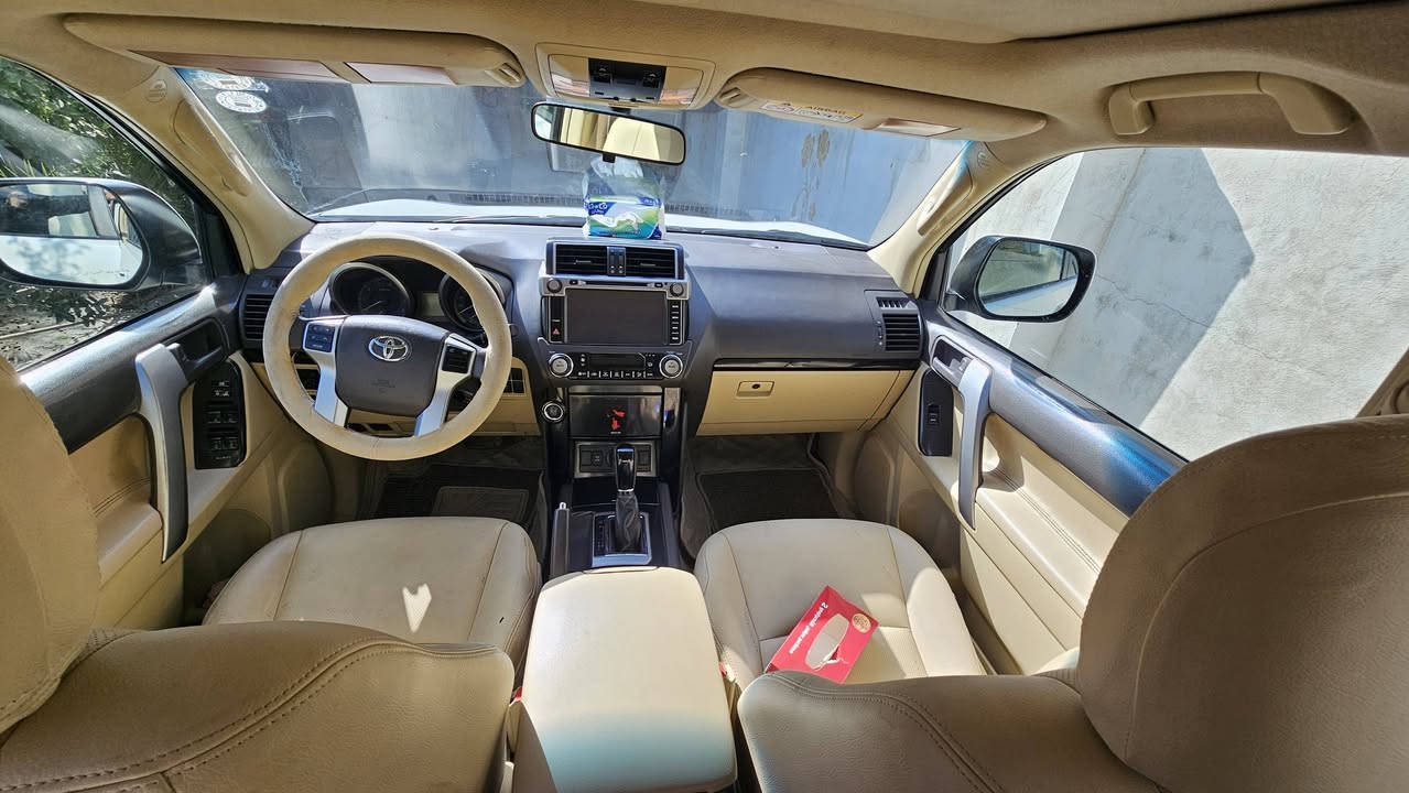 تم اعادة النشر بسبب الوعود الكاذبة
رقم اربيل بأسمي تحويل ثاني يوم 
برادو 2017 مكفولة كفالة عامة 
فول مواصفات 
مكينة 6 سلندر 
سبير تعليك 
فتحة 
كشنات جلد + كهرباء 
منضومة زنون كاملة
طخم تاير جديد 
مكان السيارة بغداد 
السعر 344 وبيها مجال 
للاستفسار الاتصال على الرقم 
***********
