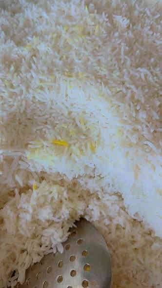 مطعم كباب حسين جبله 

صينيه تمن ومرك سعر 5000

دجاج شوي مع تمن سعر 10000

توصيل مجاني 

***********
***********
***********
