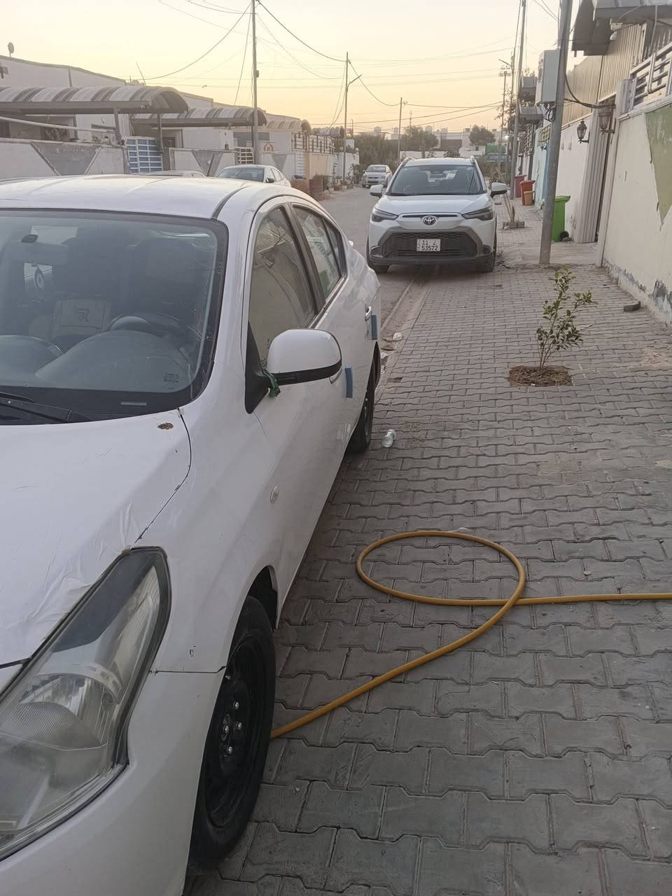 سلام عليكم نيسان هندي2020بيهة جملغ خلفي بي ضربه سعر95 مجال قليل***********
