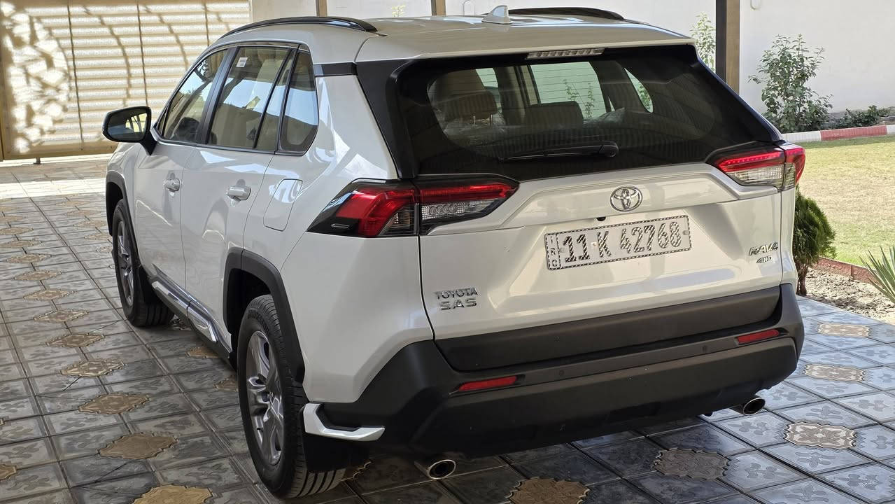 للبيع رافور ♕2025♕ وكالة ساز بانزين محجوزة للمصرف
استقطاع مباشر من الكفيل
 على المصرف الزراعي مالكها يسكن بغداد 
تنباع بوكالة لحين اكمال الاقساط 
استلام شركة ساز 
ضمان حقيقي 8 سنوات حقيقي
وصيانة وتبديل دهن مجاني
 لمدة سنتين او 40 الف كيلو
مكان السيارة بغداد الدورة او الجدرية
ماشية♕زيرو 0♕
السعر ♕225$♕ مع الوكالة 
للأستفسار الاتصال 
***********
***********
