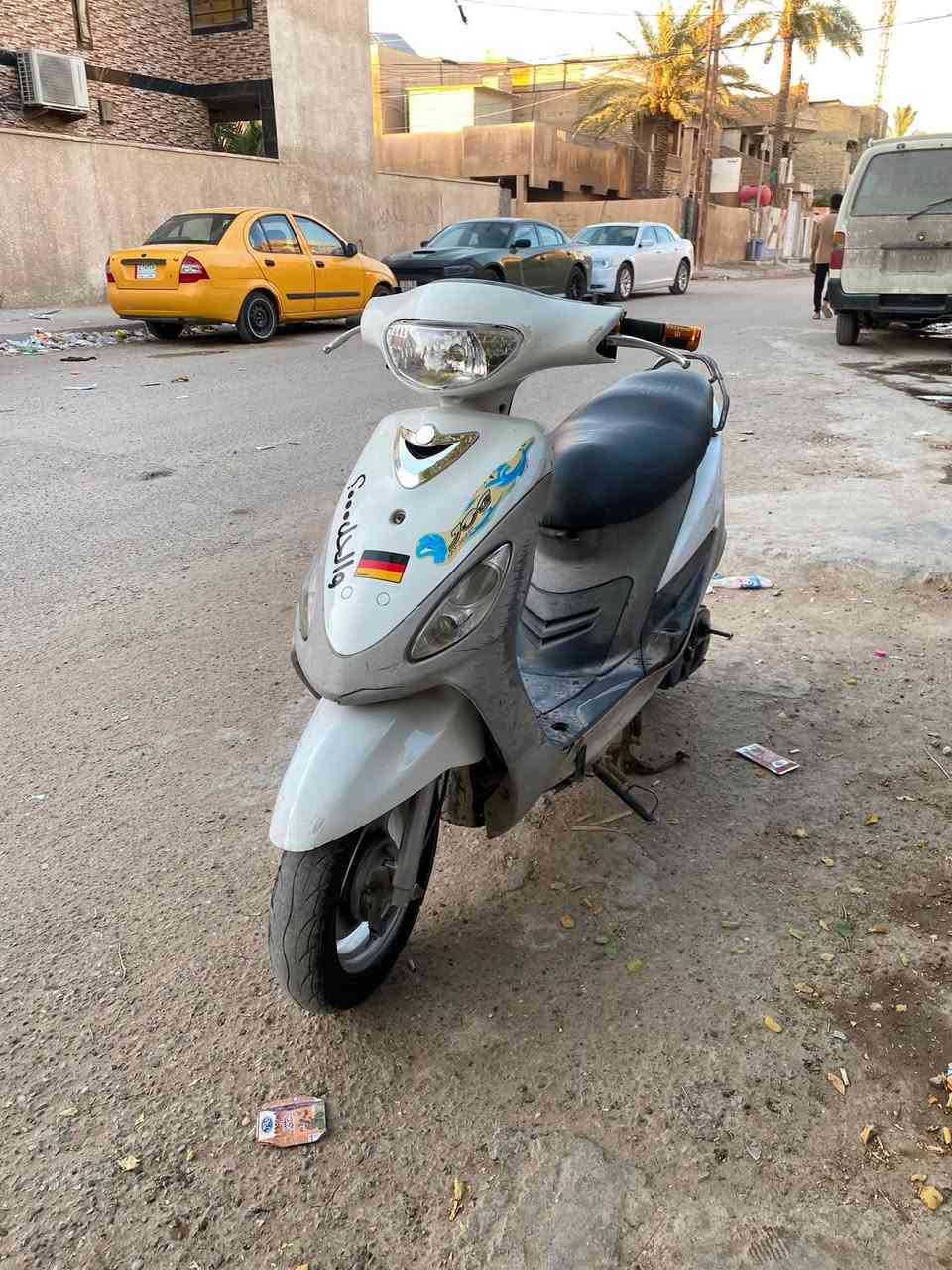 السلام عليكم منغولي للبيع دراجه خير من الله
شغاله هندر نكره شلعه معدل فول صالنصه اف ام 
مكينه لا نضوح لا تبخير لا تنقيص دراجه حلوه 
سعر 375 مكانب بغداد العبيدي ***********
