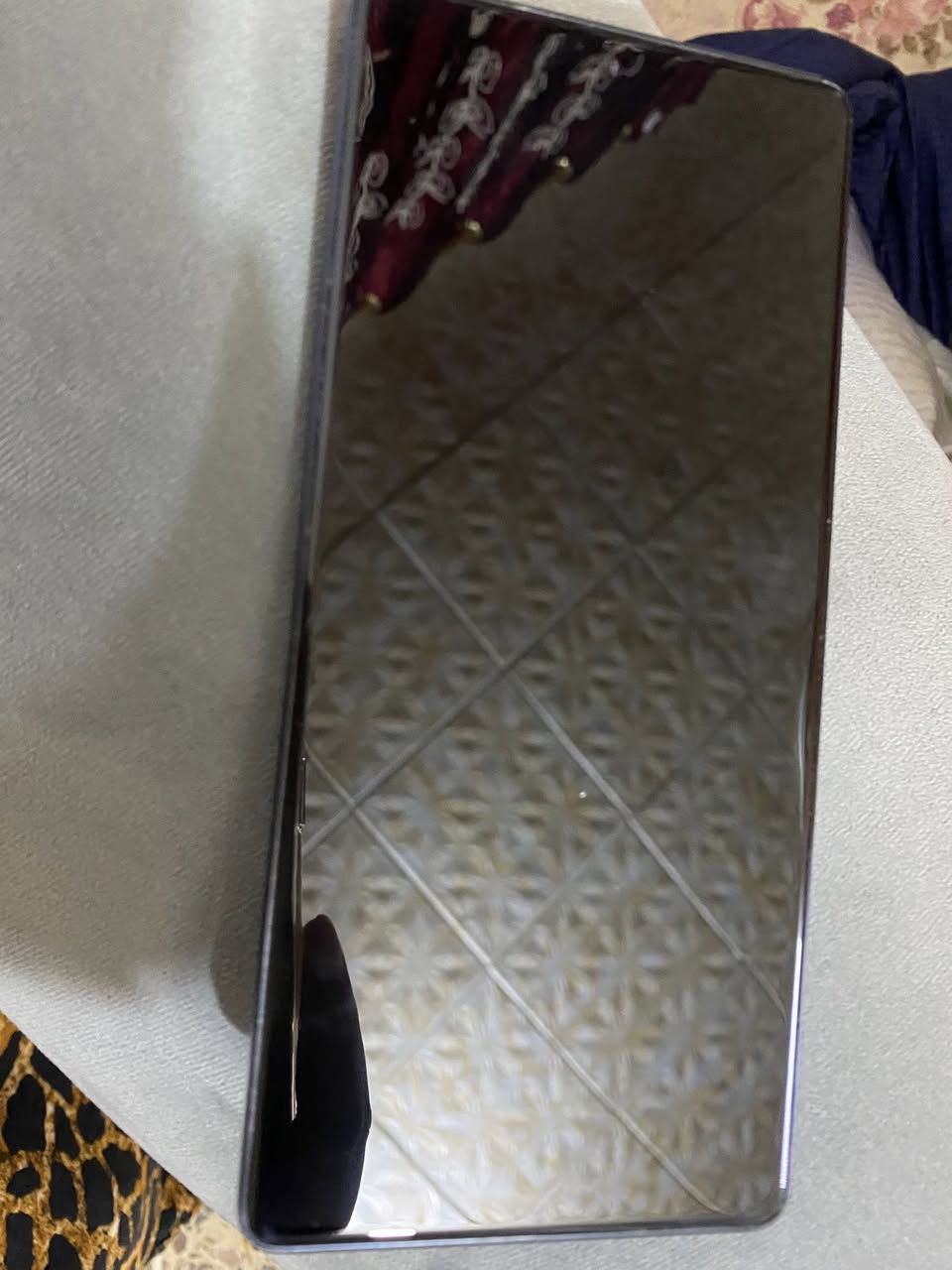 سلام عليكم تلفون للبيع نوت 20برو نضيف ولا مفتوح سعر استفسار اتصل عل رقم***********
