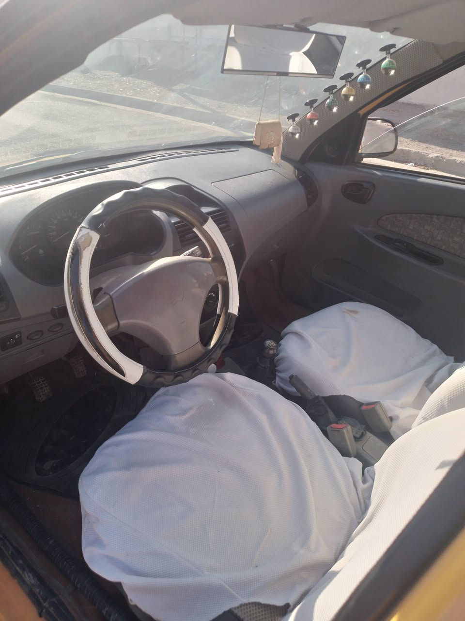 للبيع سلام عليكم سياره طيبه موديل ١٦ نضيفه وكله شغال عده البلبرن مال كبريسر كايم وبيها طخه خفيفه بل جاملغ مال سايق ومكحله فقط بسمنه تحويل ثاني يوم رقم انكليزي هزه السعر ٣٨ وبيها مجال الشراي بي خير ويدلل مكاني بغداد حي العامل رقم***********
