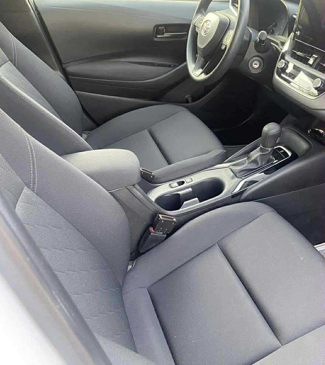 سلام عليكم
للبيع كورلا دخول جديد 

موديل 24 

موصفات LE

رقم سليمانيه 

هزه وسنويه وبراد كله جديد 

سياره ضرر كلش خفيف بدون ارباك 

مكينه 2000 

ماشيه 26 ميل 

سياره كلش حلوه وجديده كفاله عامه كير مكينه وصدر شركه تخم تاير شركه 

ضرر السياره موجود بل منشور 

وملاحظه بل تحميل بيها رصعه كلش خفيفه بل قماره 

السعر 160 

مكان السياره ديالى سد حمرين
***********
