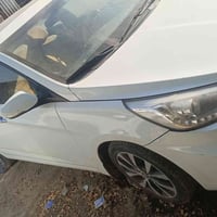 اكسنت 2016 خليجي بلو  محرك 1.6 دوش كير AT مكفولة من الصبغ والتبديل وال...